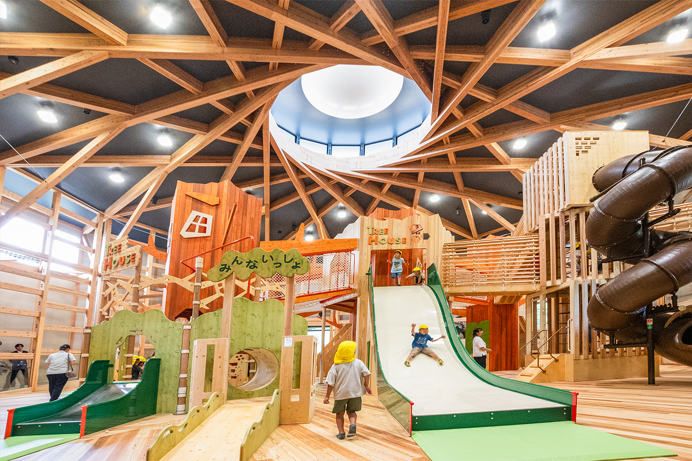 ウッドデザイン賞 受賞作品データベース | 石川県森林公園屋内木育施設