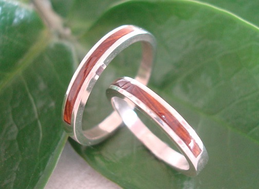 ウッドデザイン賞 受賞作品データベース | 屋久杉ブライダルリング